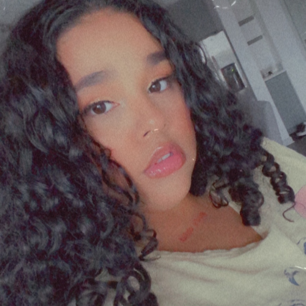 Meet your Posher, Alanna